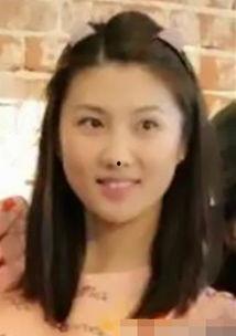 娱乐吃瓜君女星女朋友,揭秘女星神秘女友，恋情曝光引热议